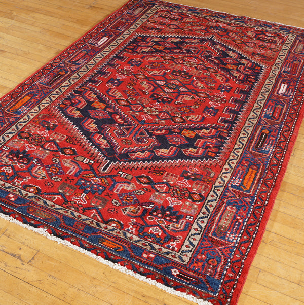 Hamedan Rug 192 x 126cms